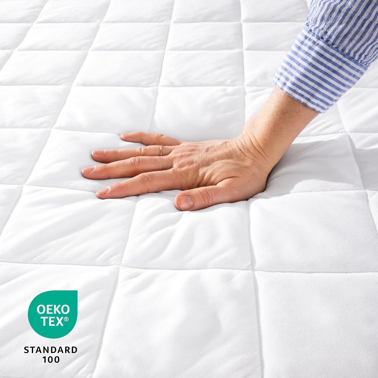 Quilted Fitted Cooling Queen Mattress Pad